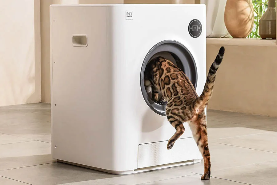 electric self cleaning litter box